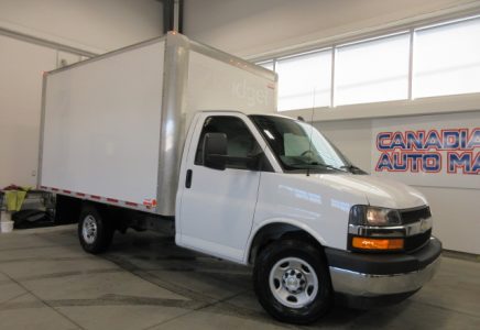Image for used 2020 CHEVROLET EXPRESS 12 FT BOX 1