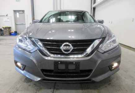 Image for used 2018 NISSAN ALTIMA SV 3