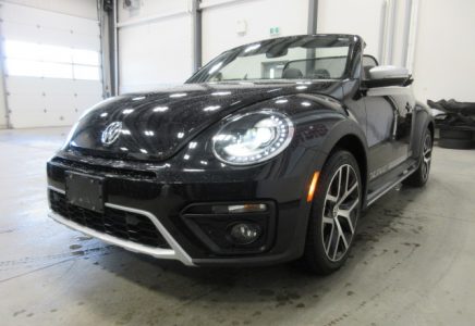 Image for used 2017 VOLKSWAGEN BEETLE DUNE 4