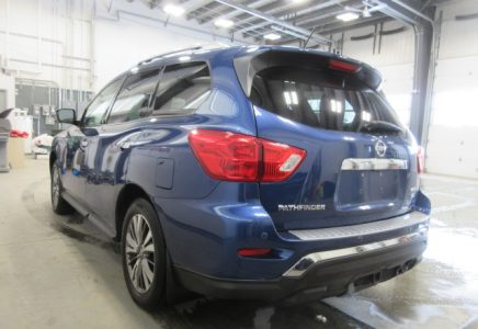 Image for used 2018 NISSAN PATHFINDER 5