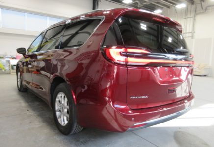Image for used 2022 CHRYSLER PACIFICA 5
