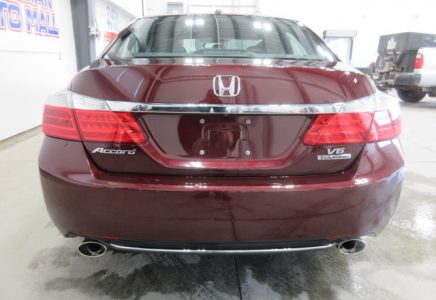 Image for used 2015 HONDA ACCORD 6