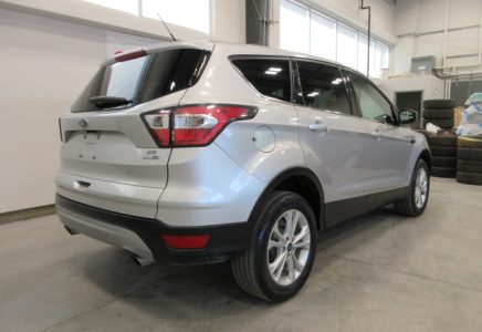 Image for used 2017 FORD ESCAPE SE AWD 7