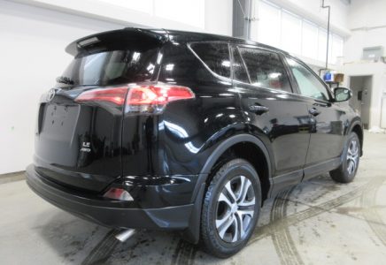 Image for used 2016 TOYOTA RAV4 7