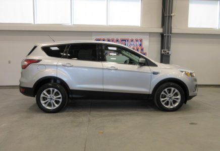 Image for used 2017 FORD ESCAPE SE AWD 8