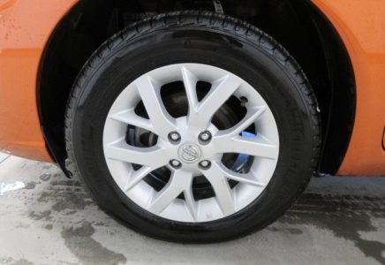 Image for used 2018 NISSAN VERSA 9