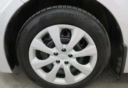 Image for used 2022 TOYOTA COROLLA 9