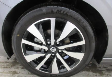 Image for used 2023 NISSAN SENTRA 9