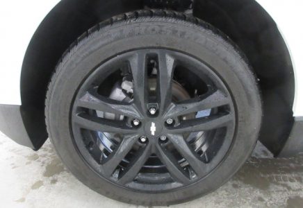 Image for used 2021 CHEVROLET EQUINOX 9