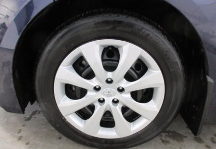 Image for used 2021 TOYOTA COROLLA 9