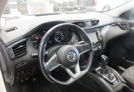 Image for used 2020 NISSAN QASHQAI 11