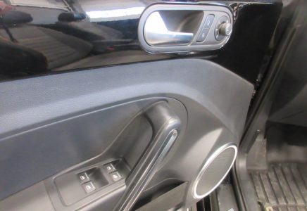 Image for used 2017 VOLKSWAGEN BEETLE DUNE 11