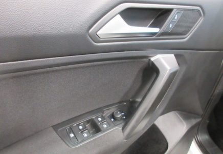 Image for used 2021 VOLKSWAGEN TIGUAN 11