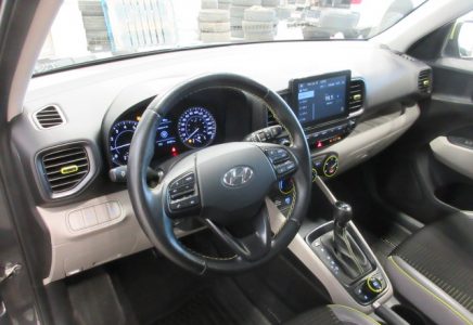 Image for used 2021 HYUNDAI VENUE 11