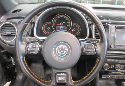 Image for used 2017 VOLKSWAGEN BEETLE DUNE 12