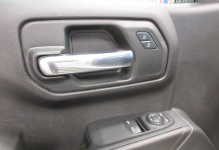 Image for used 2023 CHEVROLET SILVERADO 1500 11