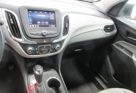 Image for used 2020 CHEVROLET EQUINOX LS 15