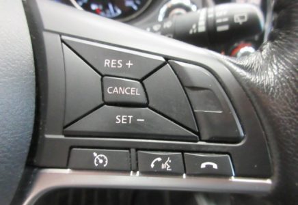 Image for used 2017 NISSAN QASHQAI 16