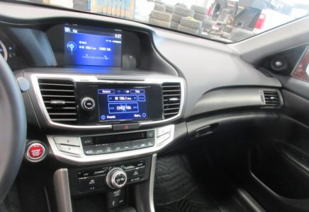 Image for used 2015 HONDA ACCORD 16