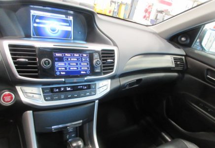 Image for used 2015 HYUNDAI ACCORD 17