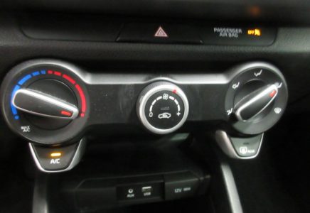 Image for used 2020 KIA RIO5 18