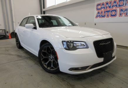 Image for used 2020 CHRYSLER 300S 3