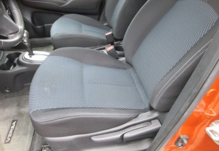 Image for used 2018 NISSAN VERSA 19