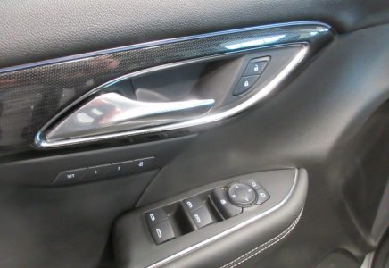 Image for used 2021 BUICK ENVISION 12