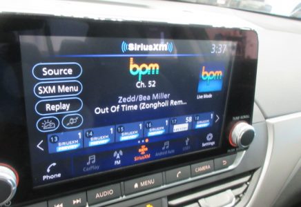 Image for used 2023 NISSAN ALTIMA 22
