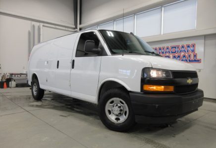Image for used 2018 CHEVROLET EXPRESS CARGO 2