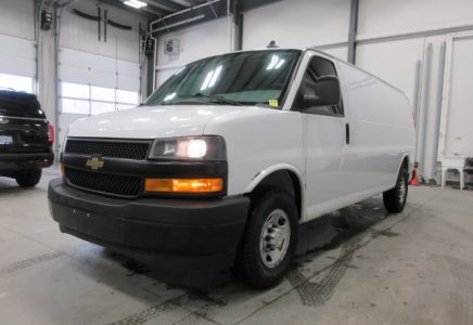 Image for used 2018 CHEVROLET EXPRESS CARGO 4
