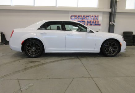 Image for used 2020 CHRYSLER 300S 9