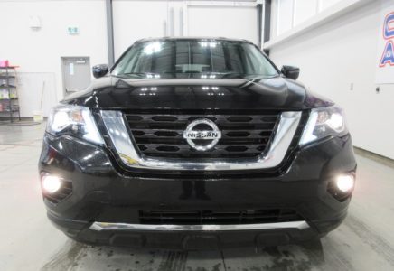 Image for used 2019 NISSAN PATHFINDER SV 3