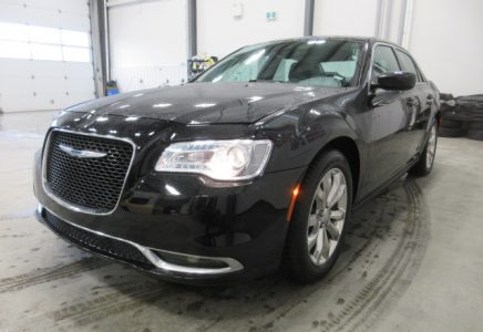 Image for used 2017 CHRYSLER 300 4