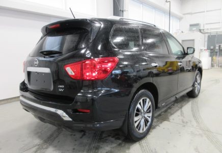 Image for used 2019 NISSAN PATHFINDER SV 7