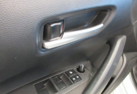 Image for used 2021 TOYOTA COROLLA 19
