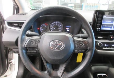 Image for used 2021 TOYOTA COROLLA 20