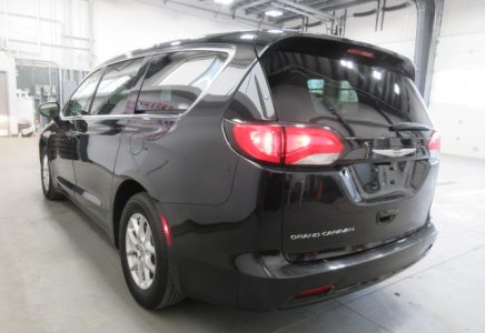 Image for used 2022 CHRYSLER GRAND CARAVAN SXT 5