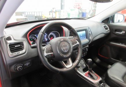 Image for used 2018 JEEP COMPASS 12