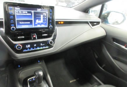 Image for used 2022 TOYOTA COROLLA HATCHBACK 15