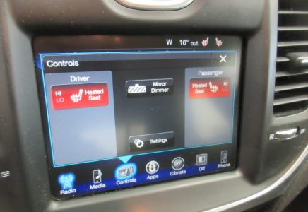 Image for used 2017 CHRYSLER 300 19