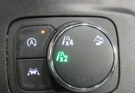 Image for used 2022 CHEVROLET TRAVERSE 22