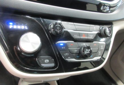 Image for used 2022 CHRYSLER GRAND CARAVAN SXT 20