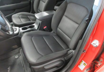 Image for used 2018 HYUNDAI ELANTRA 22