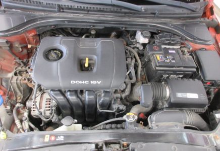 Image for used 2018 HYUNDAI ELANTRA 24