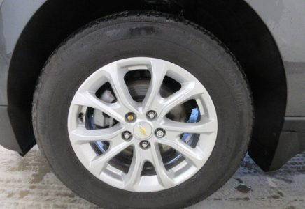 Image for used 2021 CHEVROLET EQUINOX 9