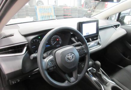Image for used 2023 TOYOTA COROLLA 10