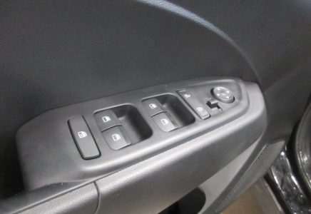 Image for used 2024 HYUNDAI VENUE 11