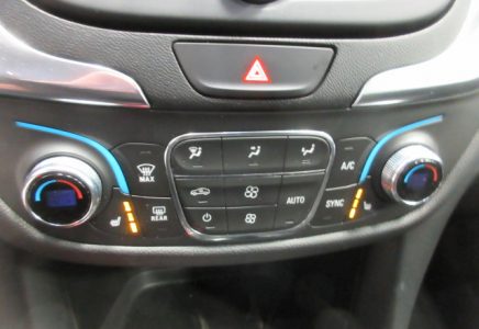 Image for used 2021 CHEVROLET EQUINOX 20