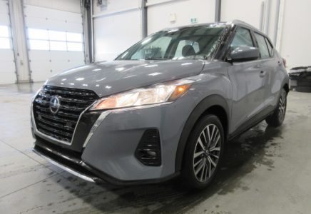 Image for used 2021 NISSAN KICKS 4
